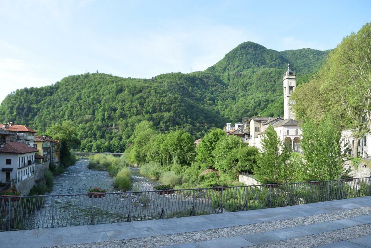 Apartmán Attico Sul Fiume Varallo Exteriér fotografie