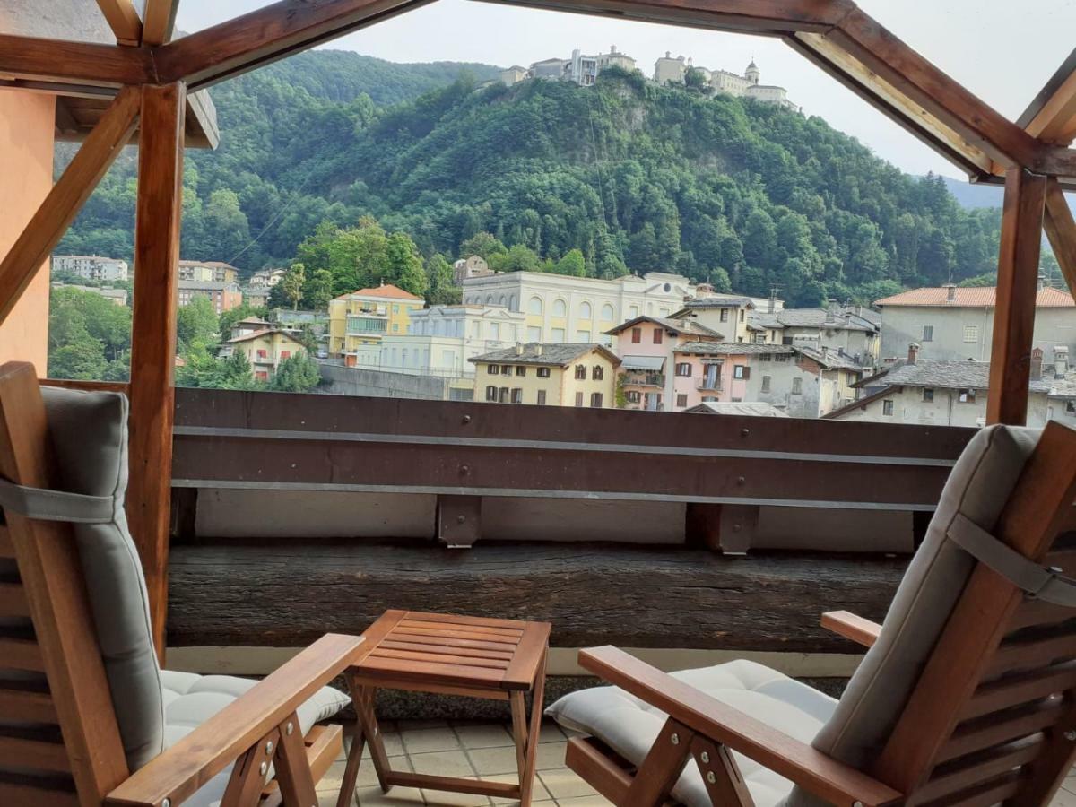 Apartmán Attico Sul Fiume Varallo Exteriér fotografie